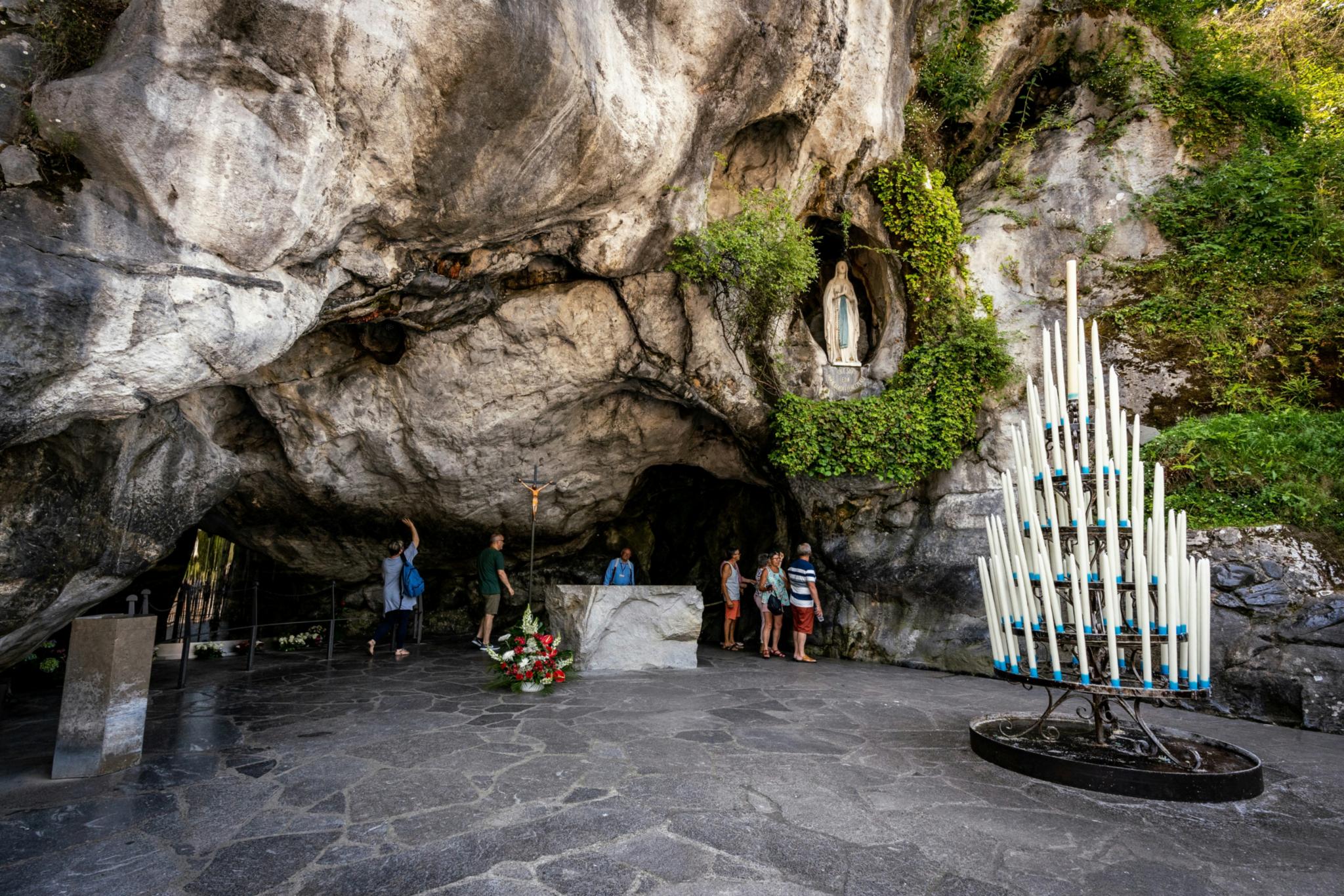 Außenansicht der heiligen Grotte